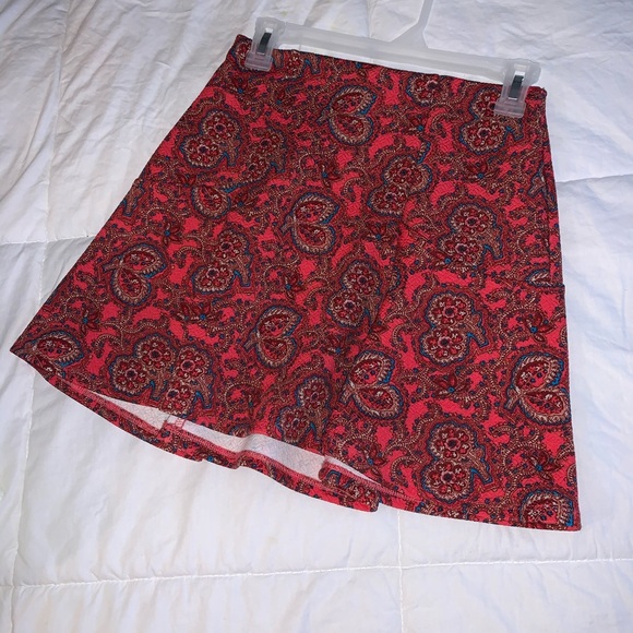 Skirt - Picture 1 of 1